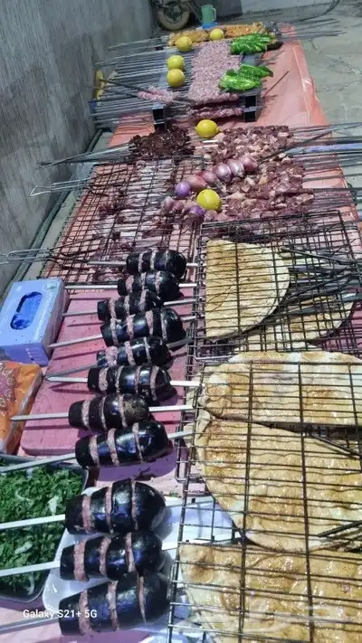 مطلوب ممول مشروع مطعم مشويات سوريا و عراقيه الخبره موجوده عل 1