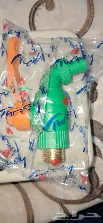 حنفية ماء بلاستك 0