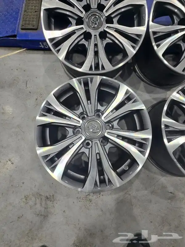 جنوط هايلكس دبل 2020 مقاس 17 وكالة 11