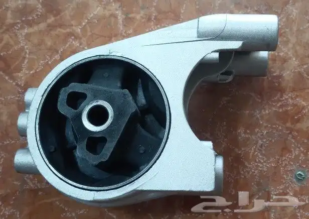 قطع غيار رينو و شنجان كراسى محرك 2