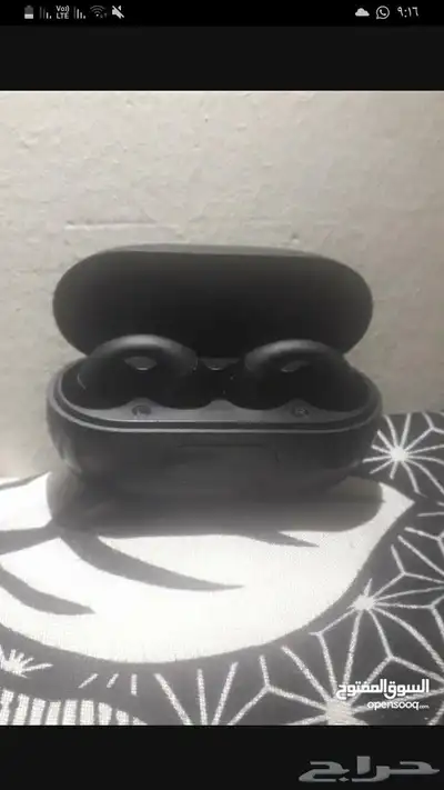 سماعة إذن شبه جديده لا يوجد بها اي خراب 0