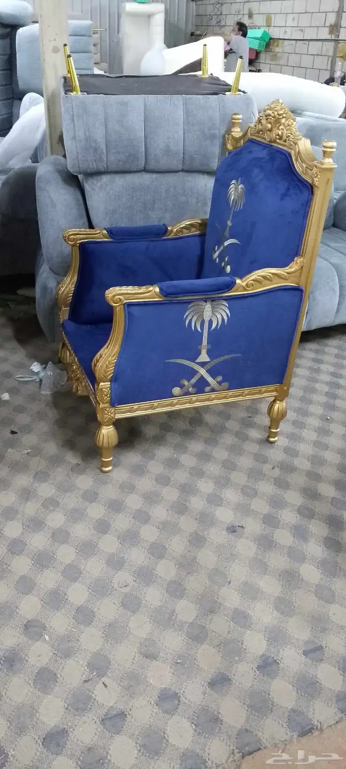 كنب ملكي مصري 37