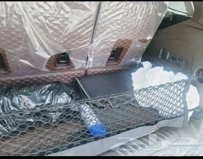 يوكن 2023 SLT فل الجميح 4