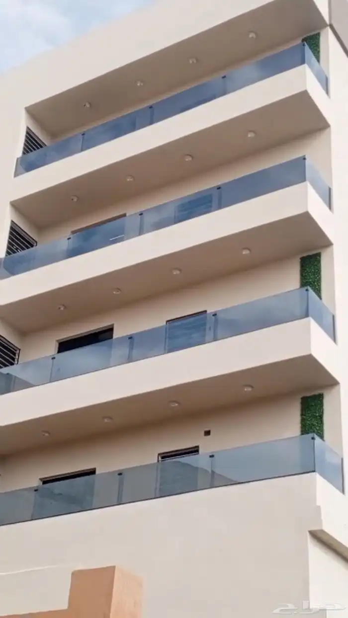 سواتر بلكونات زجاج سنكس اسود 12 ملي مسكرت 1