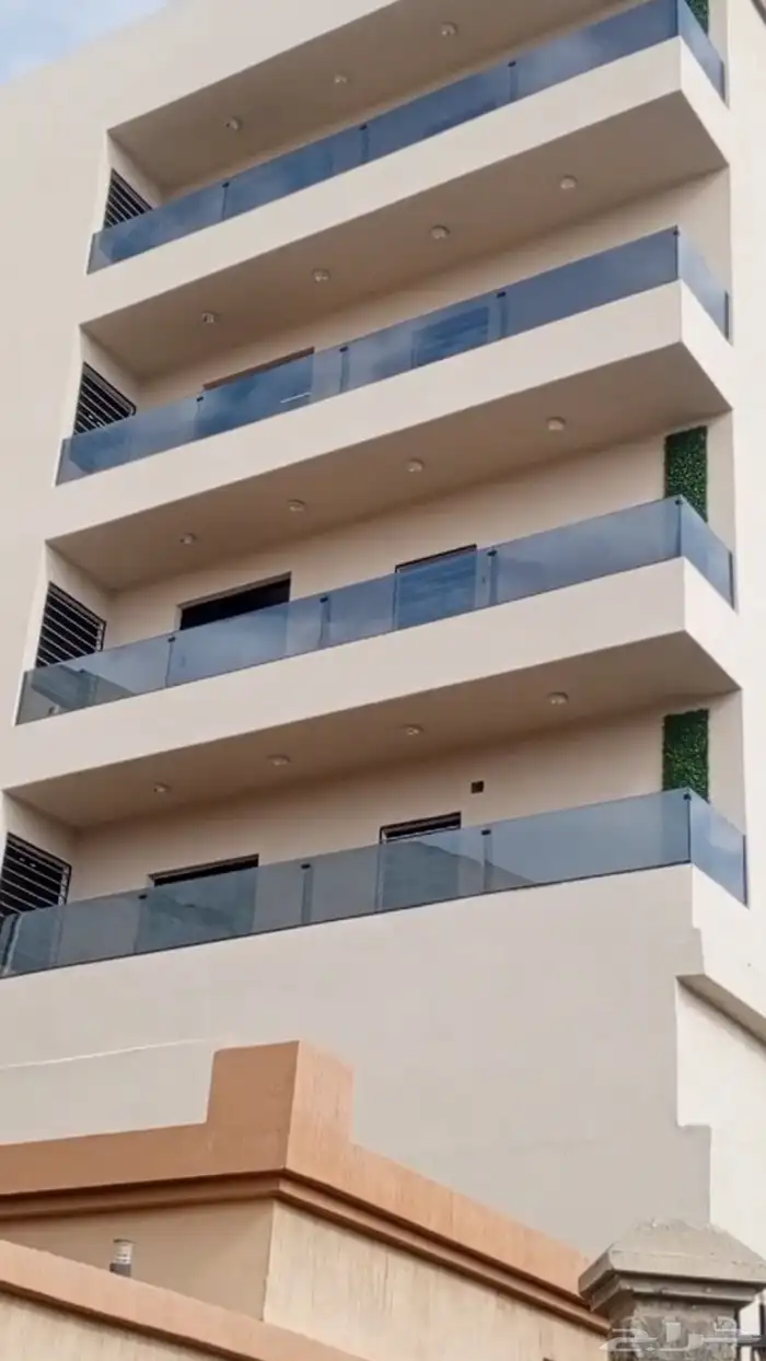 سواتر بلكونات زجاج سنكس اسود 12 ملي مسكرت 2