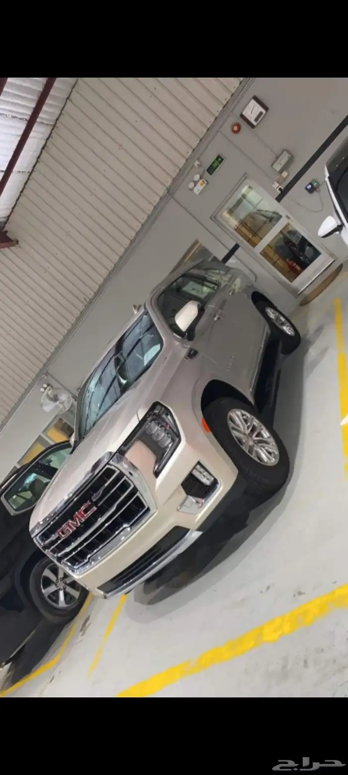 يوكن 2023 SLT فل الجميح 2