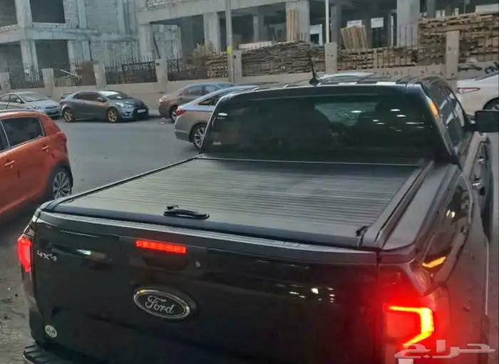 غطاء حوض سحاب على مستوي الحوض فورد رينجر 2023 3