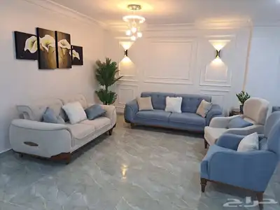 فني تفضل جميع انواع الكنب والستاير والمجالس تنجيد كنب 2