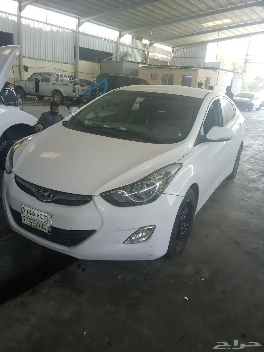Elantra 5