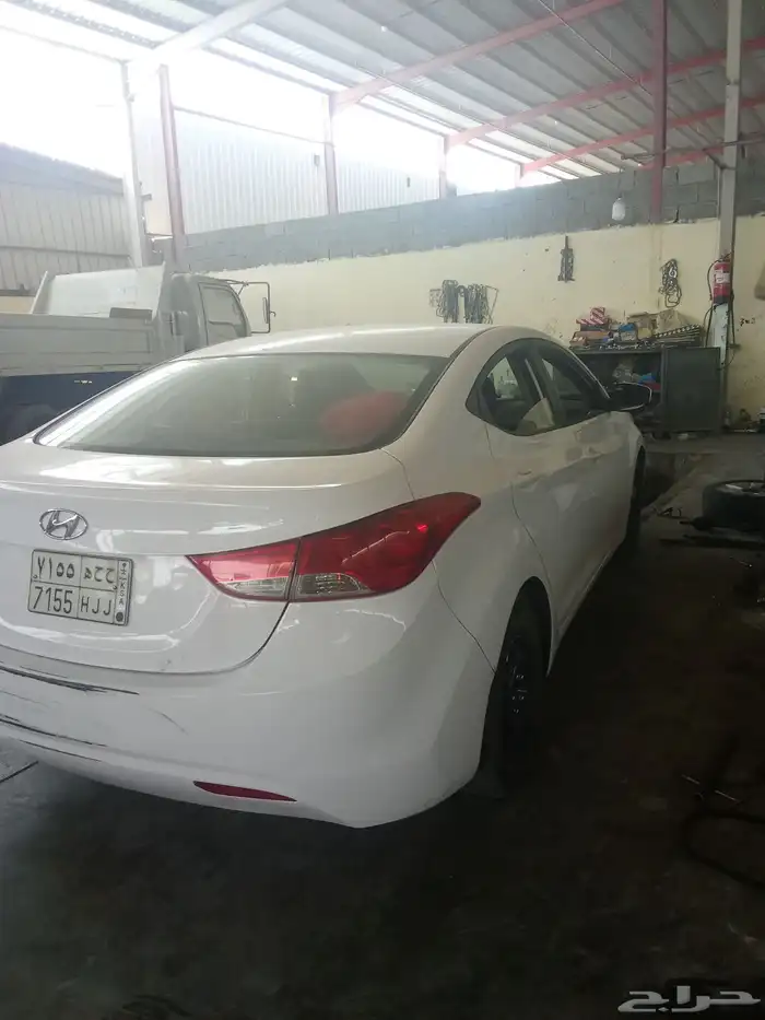 Elantra 3