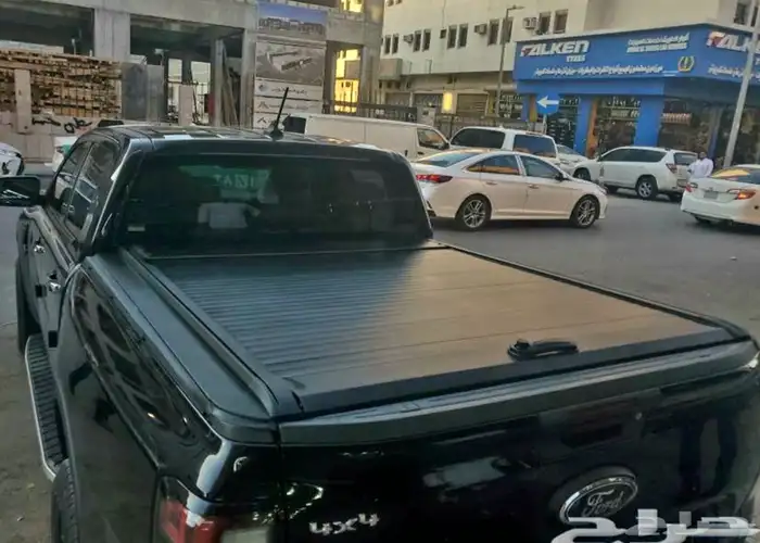 غطاء حوض سحاب على مستوي الحوض فورد رينجر 2023 4