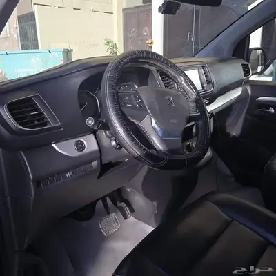 بيجو ترافلر 2018 VIP 9