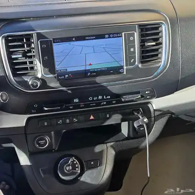 بيجو ترافلر 2018 VIP 0