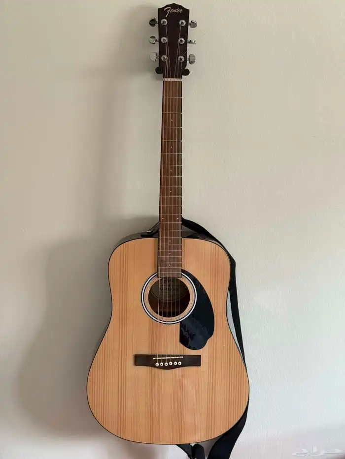 قيتار أكوستيك للبيع Acoustic guitar for sale 0