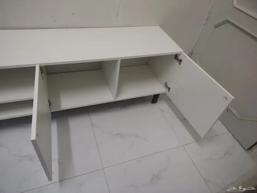 كنب طاوله شاشه بلازما من ايكا و طاوله زجاج وباب حاجز سعر رمز 2