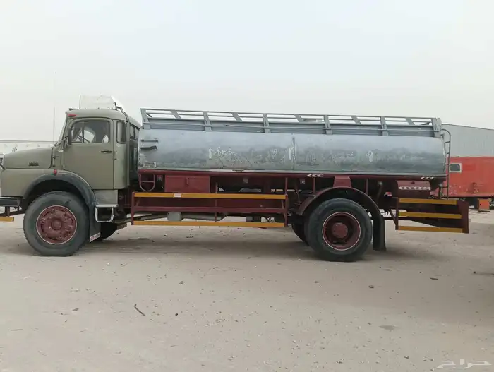 بوز عايدي سوبر -1984 3