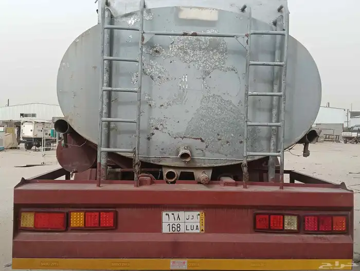 بوز عايدي سوبر -1984 4