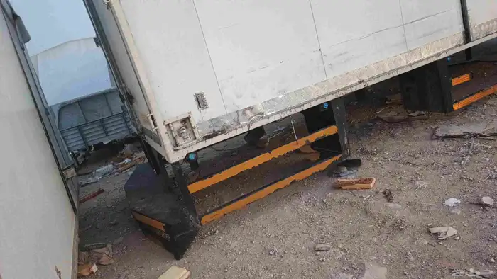 حافظه لوري ابواب ساحب وبابين خلف 1