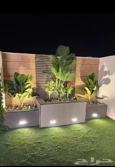 تنسيق حدائق جازان جلسات خارجيه أحواض زراع عشب صناعي بديل خشب 12