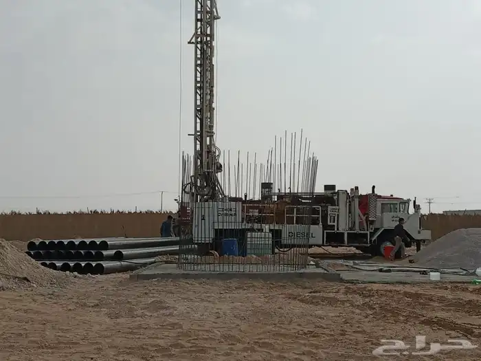 حفار فني ابار قطاسات مسابح خزانات ستاند فرار_دريل_كرونا_ 0