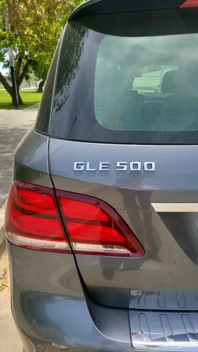 مرسيدس 2018 GLE500 باسمي وكالة 2
