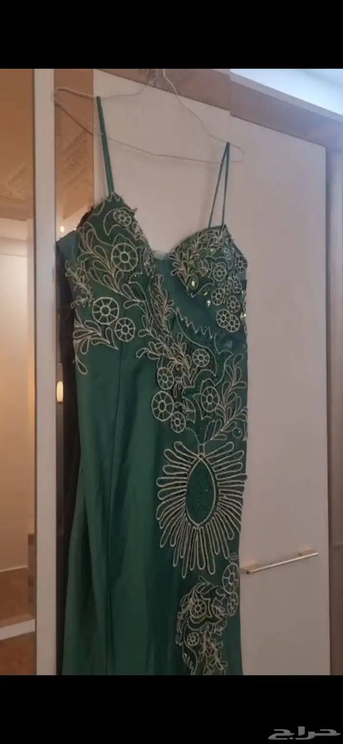 فستان مستعمل من محل مارينا النور مول 0
