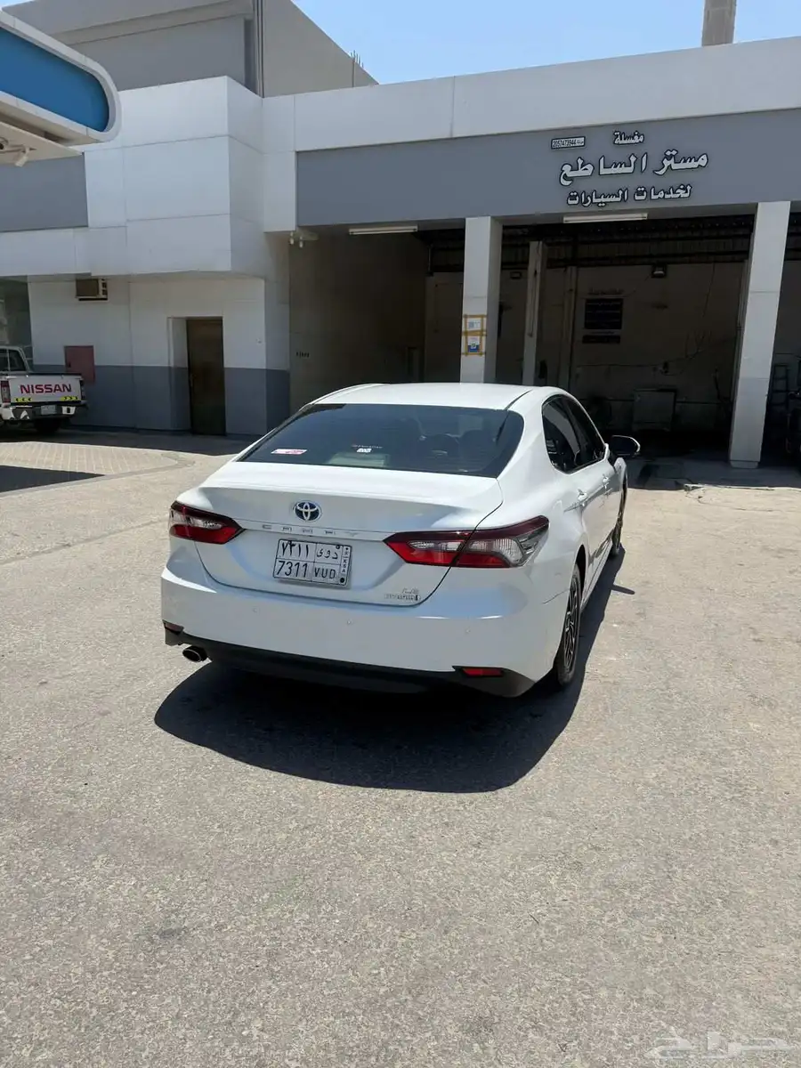 كامري 2022 هايبرد للبيع 4
