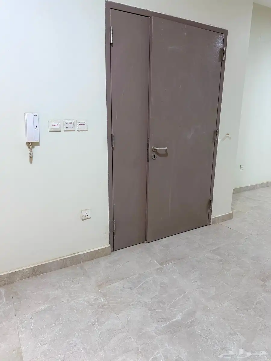 فيلا للايجار في بوابة الشرق 3