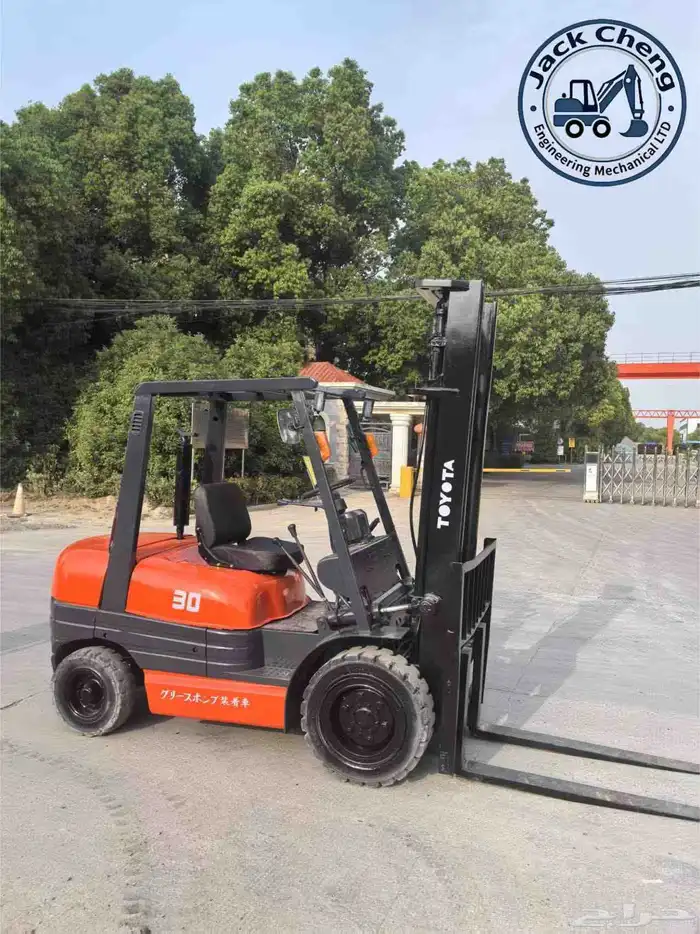 رافعه شوكيه سكين فوركليفت للايجار في جده 2