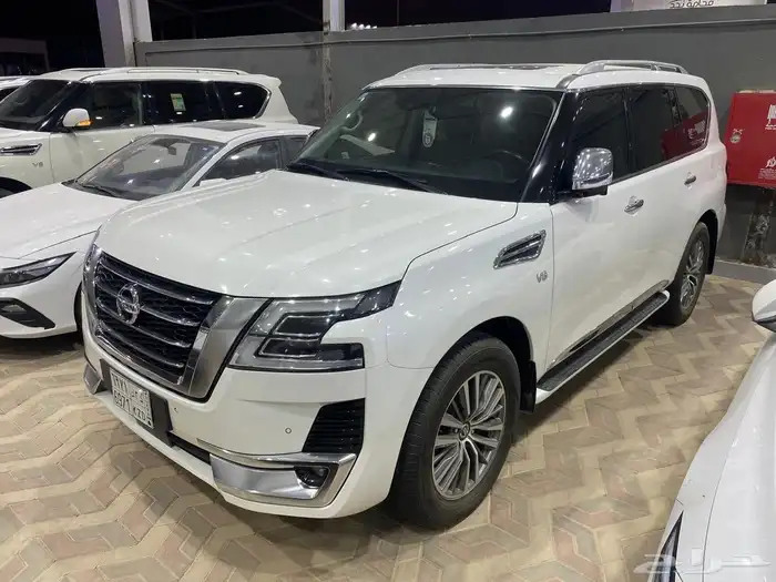 نيسان باترول بلاتينيوم 8 سلندر مستعمل نظيف موديل 2020 3