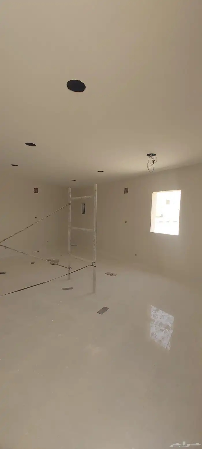 اصباغ وعوازل مائيه وحراريه 0