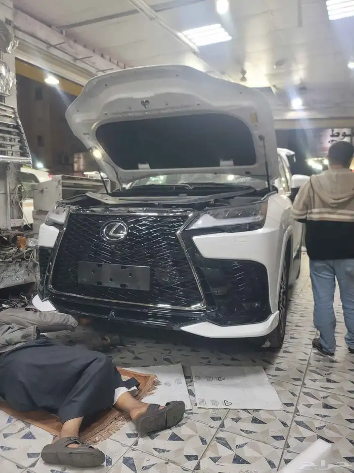ترهيم وتعديل جيب لكزس LX600 2025 اف اسبورت 8