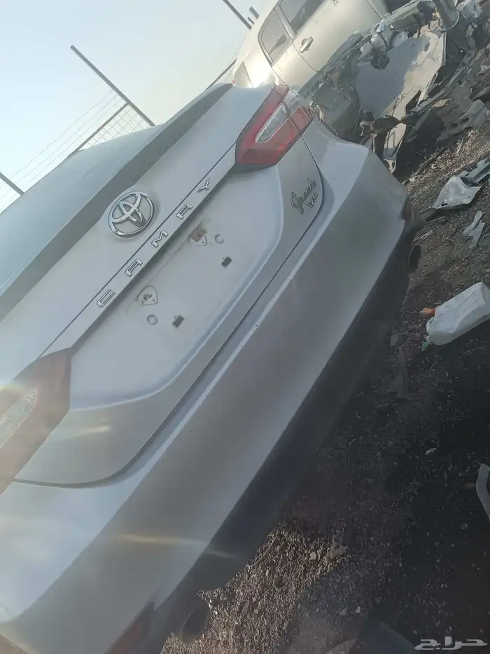 تشلح تويوتا كامري6سلندر مديل 2020 لبيع قطع غيار 6