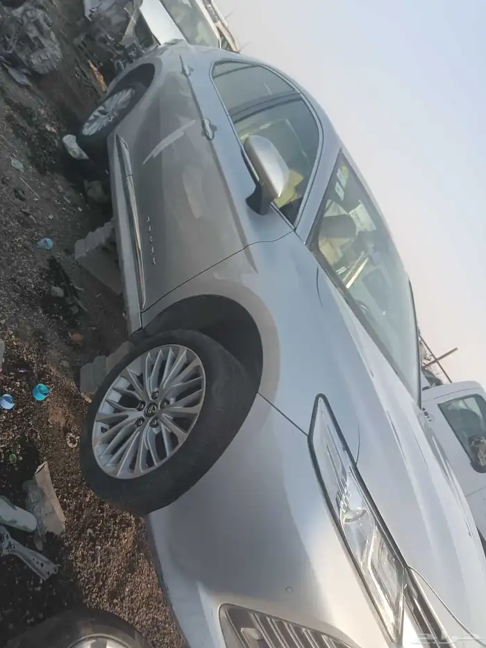 تشلح تويوتا كامري6سلندر مديل 2020 لبيع قطع غيار 1