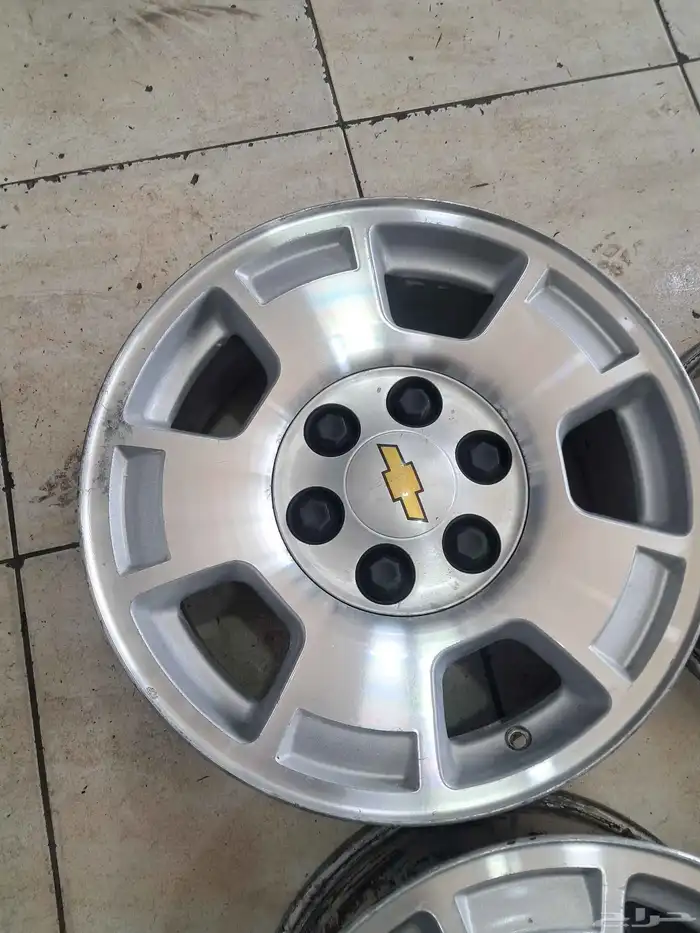 طقم جنوط مقاس 17 اصليه وكاله بلمعه الوكاله 2