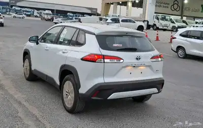 كورولا كروس LE 1.8 هايبرد 2025 2