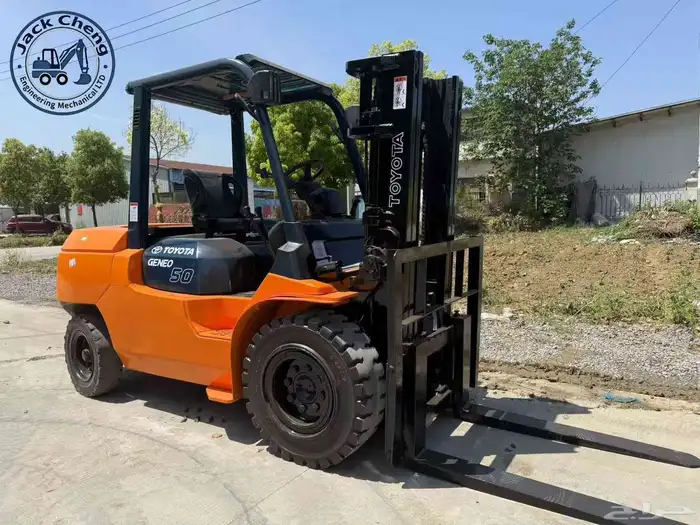 رافعه شوكيه سكين فوركليفت للايجار في جده 0