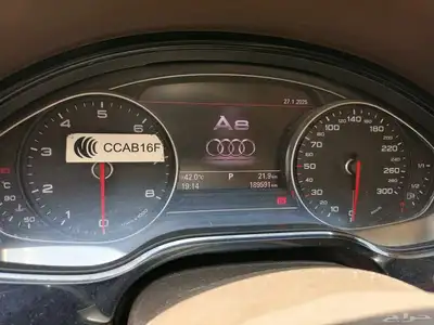 اودي A8 موديل 2011 للإستفسار 1