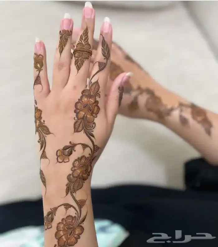 نقاشه ام أروى الرياض العرايس والعادي 21