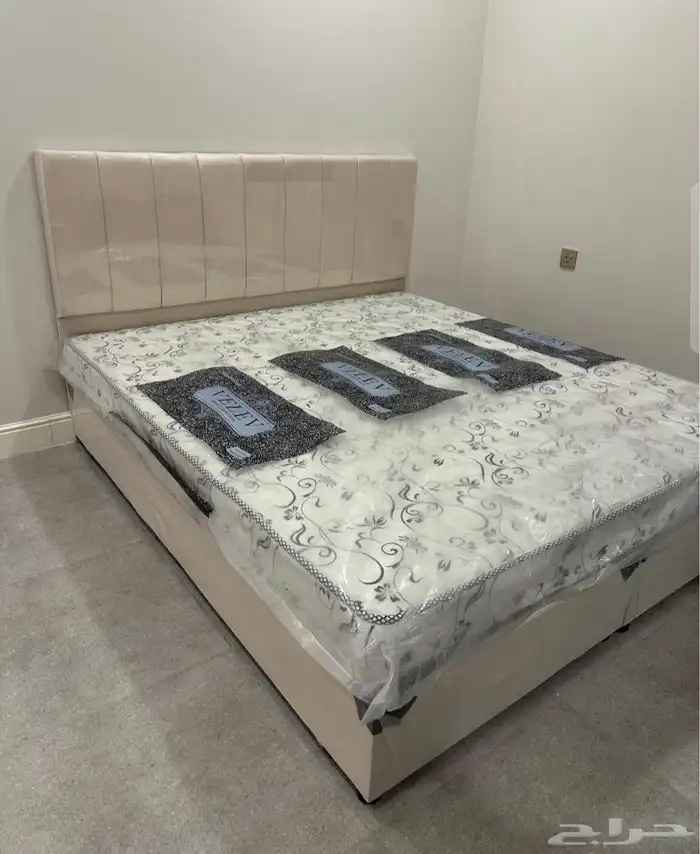 سرير مع مرتبه  توصيل 0