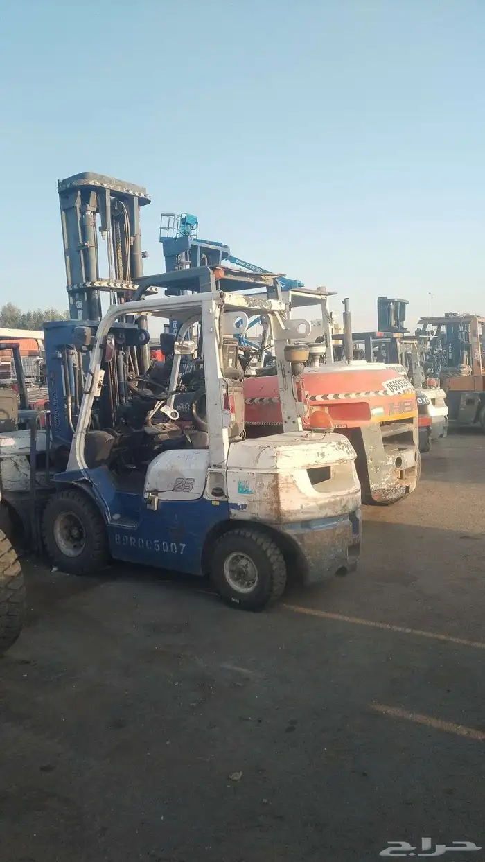 للإيجار جميع الرافعات الشوكيه الفركلفت Forklift for rent 1