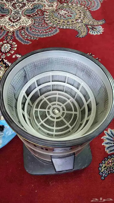 مكنسة و خلاط مطبخ 3