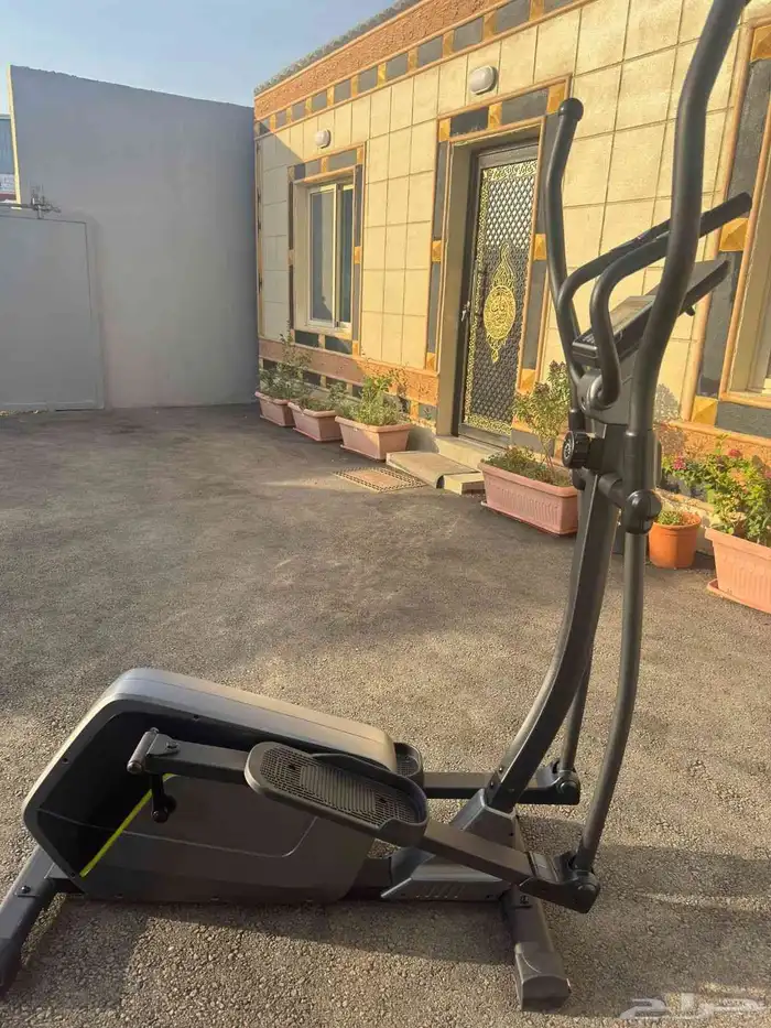 دراجه مغناطيسيه بحاله جيده 300يال 1