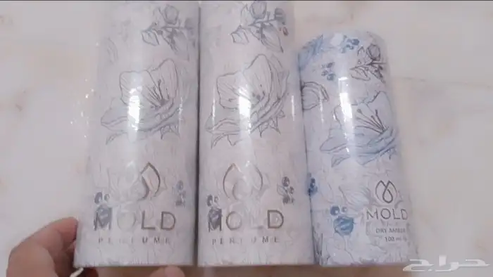 للبيع عطور ميت ملي صيفيه ومتين ملي صيفيه يجلس يوم كامل في م 1