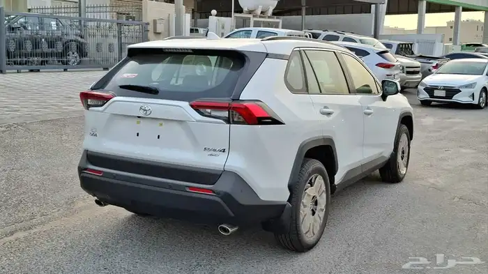 راف فور XLE 2.0 فتحة 2025 3