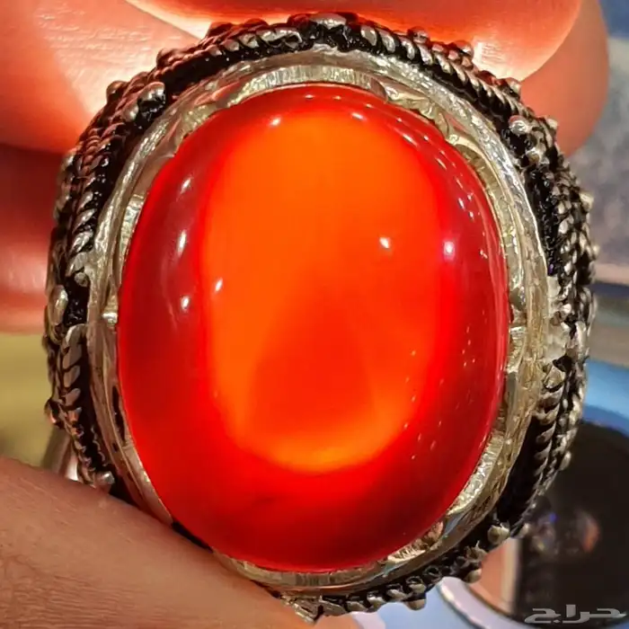 عقيق يماني كرزي دموي فاخر 5