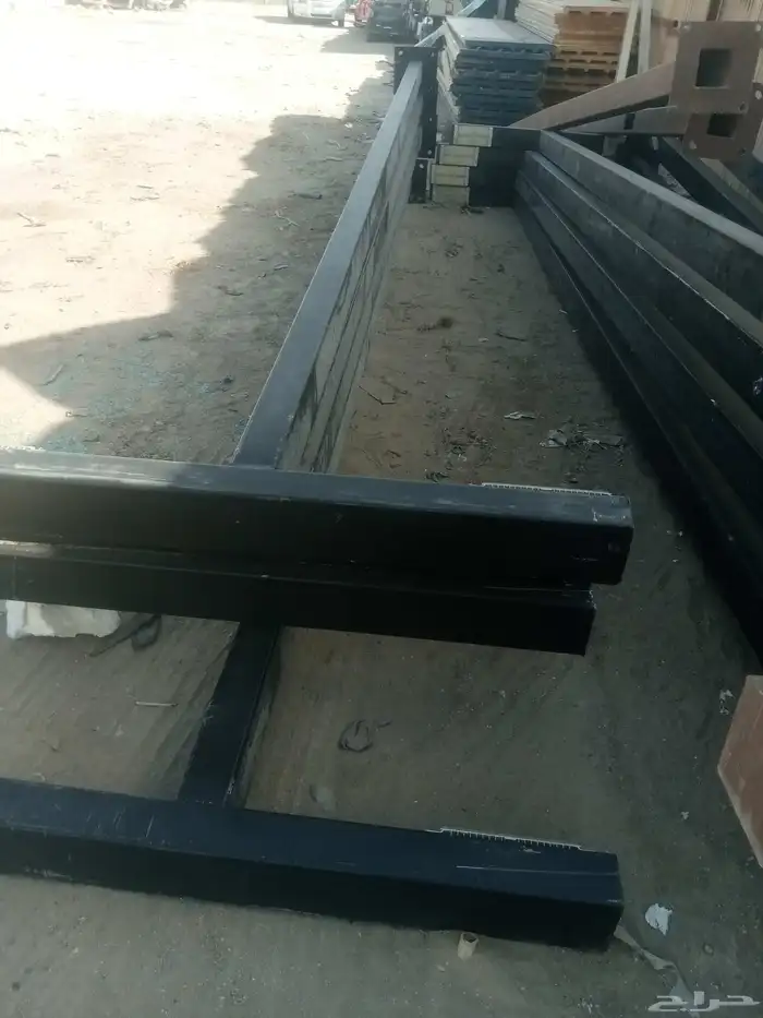 عمدان اناره لحدايق واستراحات طوله الوحده 6متر 2