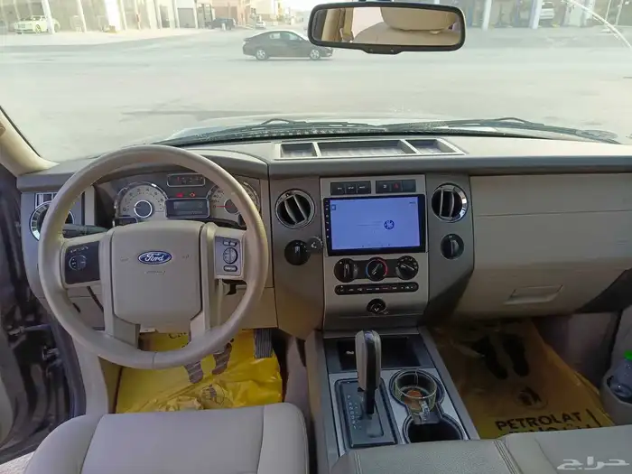 فورد اكسبيدشن موديل 2012 5
