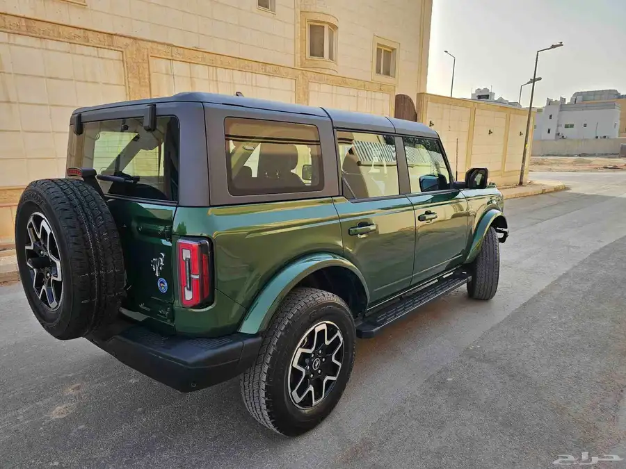 Ford Bronco 2024 Outerbanks 1