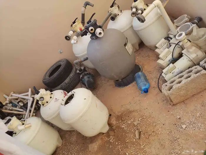 صيانه جميع المسابح برك السباحه وكل مايتعلق متطلباتها 0